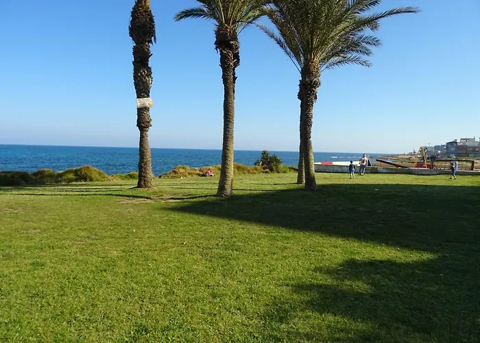 Brisas Del Mar Azul Apartment *